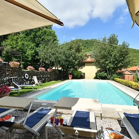 Villa La Fonte 13 *